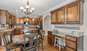 9937 Meadowstone Dr, Apison, TN 37302