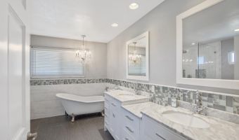 5947 Saint Laurent Dr, Agoura Hills, CA 91301