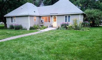 415 Holdrege Ave, Basin, WY 82410