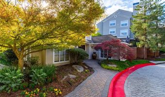 4244 RIVER GREEN Dr 108, Atlanta, GA 30327