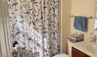 122 Broadstone Dr, Adams Twp., PA 16046
