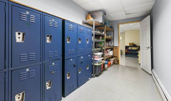 1520 Union St, Bangor, ME 04401