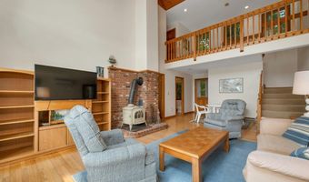 156 Big Barndoor Is, Alton, NH 03810