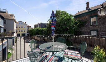 93 MILL St B, Newport, RI 02840