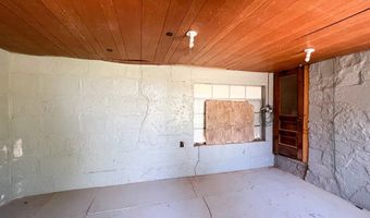 605 N 3rd St, Alpine, TX 79830