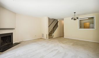 650- A 15TH St S 1, Arlington, VA 22202