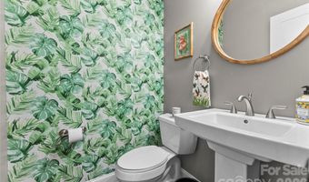 118 Houston St, Asheville, NC 28801