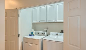 9180 Tokaj Ln, Spring Valley, CA 91977