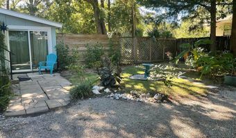 145 Ave L, Apalachicola, FL 32320