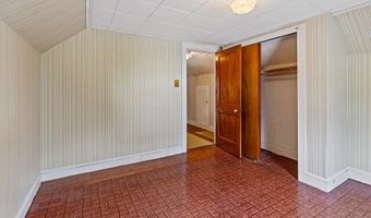 34 Second Ave, Augusta, ME 04330