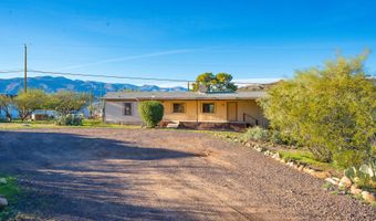 33300 S JEANNE Ln, Black Canyon City, AZ 85324