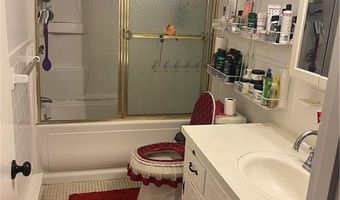 52 Bicentennial Way, North Providence, RI 02919