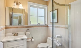 81 Quarry Rd, North Kingstown, RI 02874