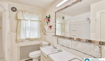 128 S West St, Allentown, PA 18102
