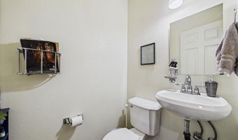 2700 Meadow Creek Way, Arcata, CA 95521