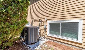 60 Algonquin Trl 60, Ashland, MA 01721