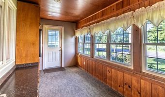1187 Sandridge Rd, Alden, NY 14004
