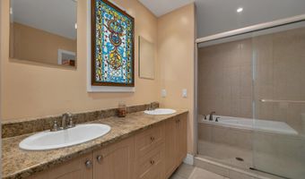 22 Fairway Dr, Ashland, NH 03217