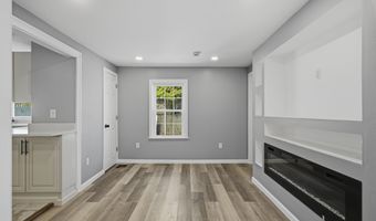 227 Sylvan St, Bridgeport, CT 06606
