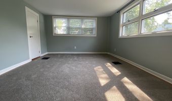 94 Hale St 1, Beverly, MA 01915