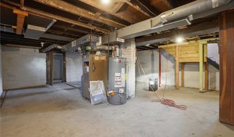 949 E 6th St, Ashtabula, OH 44004