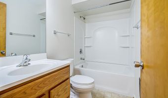 1670 Tudor Dr, Ann Arbor, MI 48103