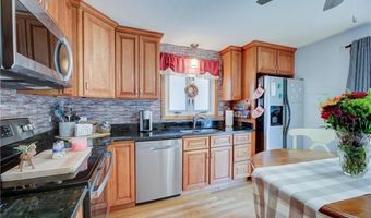 25 Cedar Grove Dr, Exeter, RI 02822