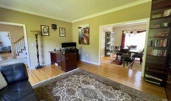 355 Oregon Rd, Cheshire, CT 06410