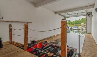 11 Harbor Villas, Alexandria Bay, NY 13607