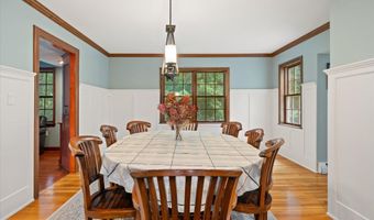 43 Darling Parke Dr, Bangor, ME 04401