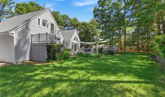 34 Crestwood Ln, Charlestown, RI 02813