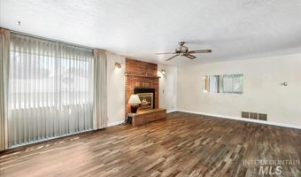 560 Oakley Ave, Burley, ID 83318