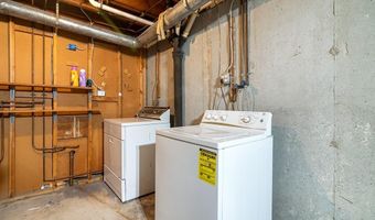 64 Amherst Rd, Cranston, RI 02920