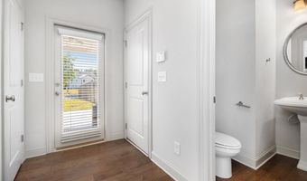 3235 Rockbridge Rd SW, Avondale Estates, GA 30002