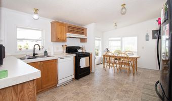 108 Harrison St, Albion, IN 46701
