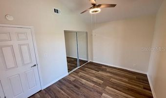 906 CHIPAWAY Dr, Apollo Beach, FL 33572