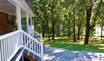 292 Briarwood Dr, Amherst, VA 24521