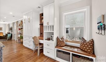 3020 Holt St, Charlotte, NC 28205