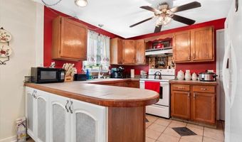 170 Brambley Ln, Bennington, VT 05201