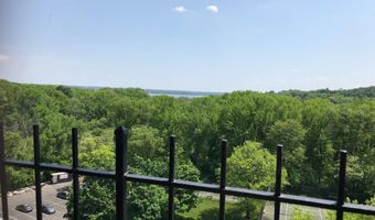 6621 WAKEFIELD Dr 504, Alexandria, VA 22307