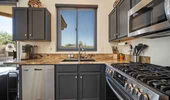 5051 E LUCIA Dr, Cave Creek, AZ 85331