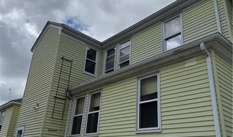 14 Park St, Central Falls, RI 02863