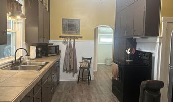 629 R St, Bedford, IN 47421