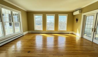 480 Maple Hill Rd, Auburn, ME 04210