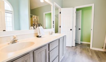 116 Laurel Springs Dr, Athens, GA 30606