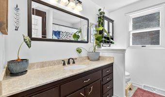 1475 W PROSPECT Ave, Appleton, WI 54914