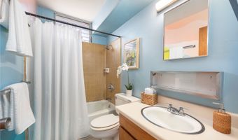 906 Lehua Ave A306, Pearl City, HI 96782
