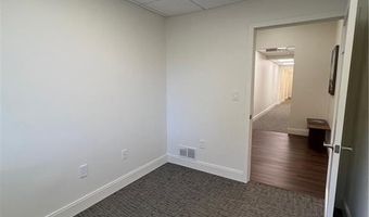 2843 S County Trl, East Greenwich, RI 02818