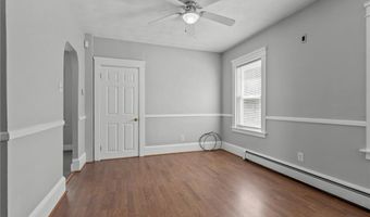 9 Gardner Ave, Cranston, RI 02910
