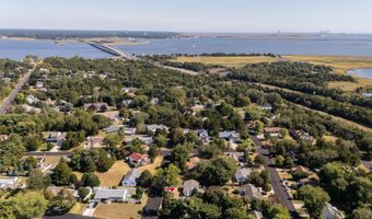 599 1st Ave, Beesleys Point, NJ 08223